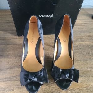 Boutique9 leather shoes